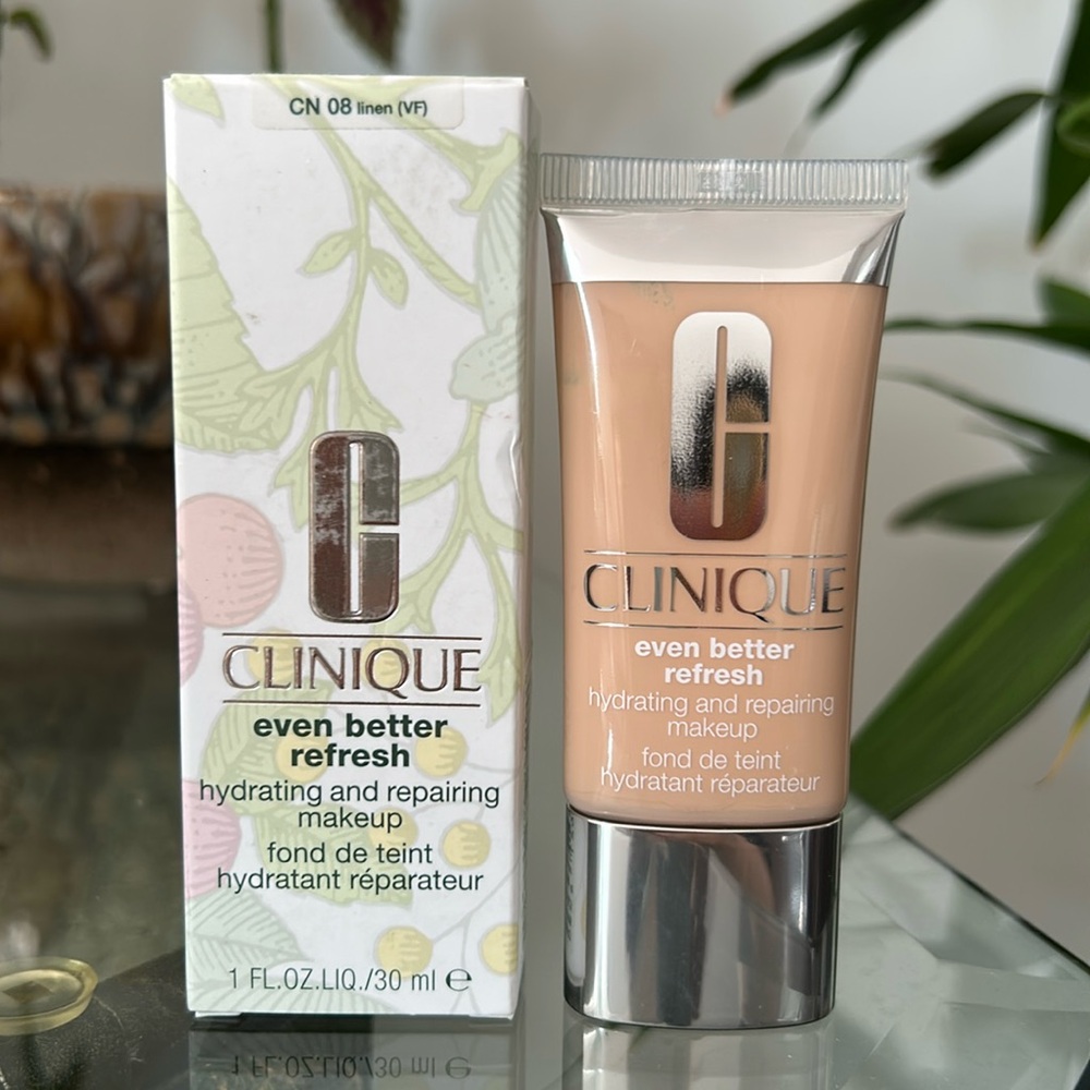 Clinique Even Better Refresh Hydrating & Repairing Foundation in Linen